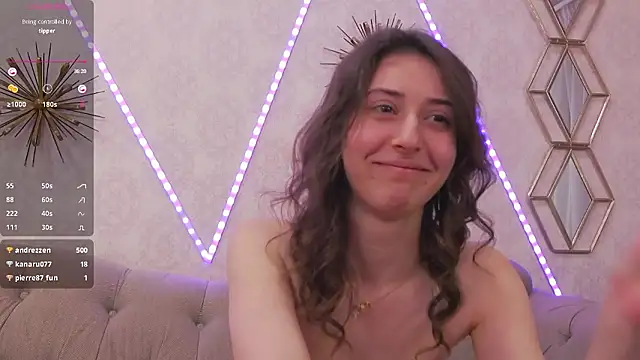 Chat XXX en directo de DreamyRosie