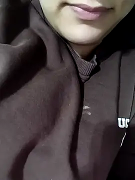 ateslidull Adlı Modelin Web Kamerası Şovu