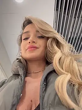 Ivy_BaeのライブXXXチャット