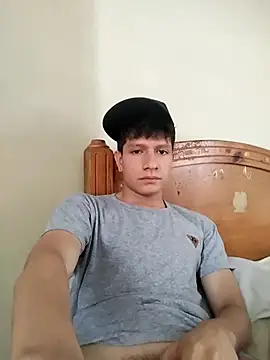 kleiverg69's Live XXX Chat