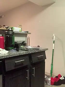 Triggerhappycj100 Adlı Modelin Canlı XXX Sohbeti