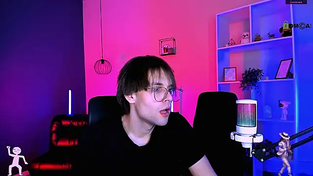 travis_wolf_ Live XXX Chat