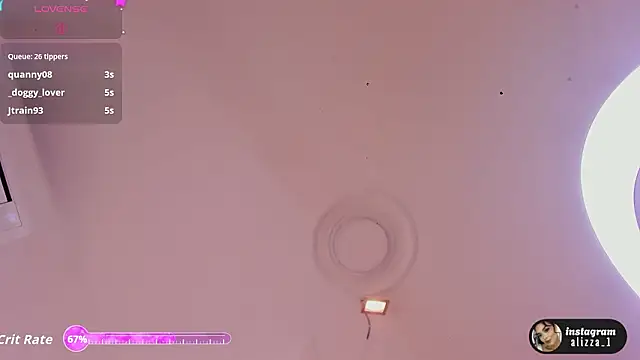 Chatroom XXX en direct de alizza_