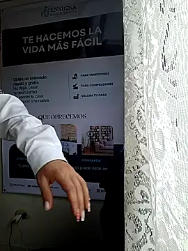 Czat XXX na żywo – Valentina--1