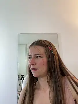 __Skyler: вебкам-шоу