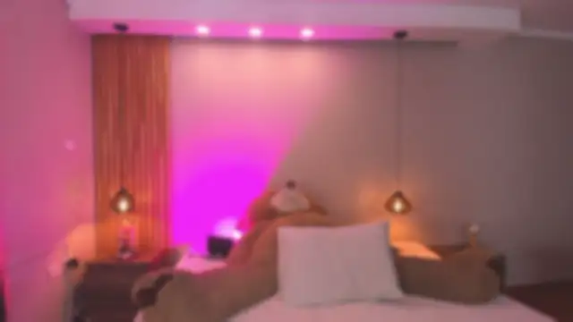 Chatroom XXX en direct de _NatachaDiaz_