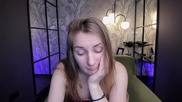 MeggySun live XXX chat