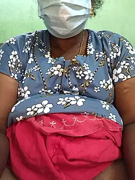 Tamilselviroja-n Live XXX chat