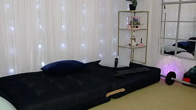 SarahRaynex's Live XXX Chat