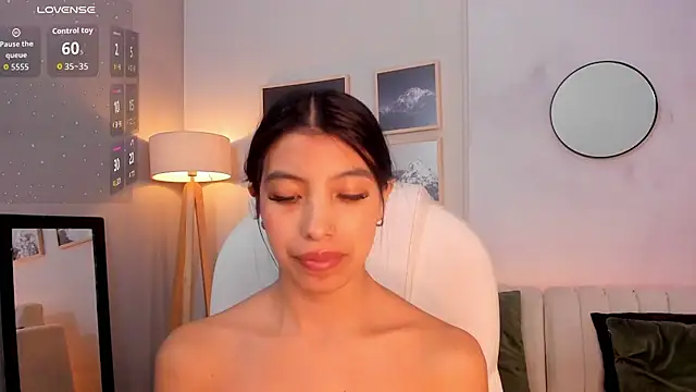 Tiffany_LowのライブXXXチャット