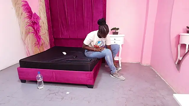 madison_foxy: απευθείας συνομιλία ΧΧΧ