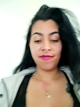 Luianna 即時 XXX 聊天