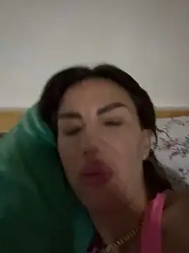 LoreennAny Webcam show