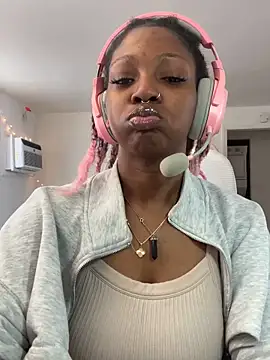 mochamimi webkamerás műsora