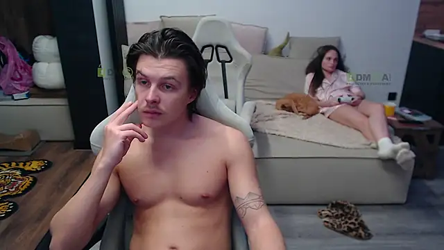 Sunny-Girl1 即時 XXX 聊天