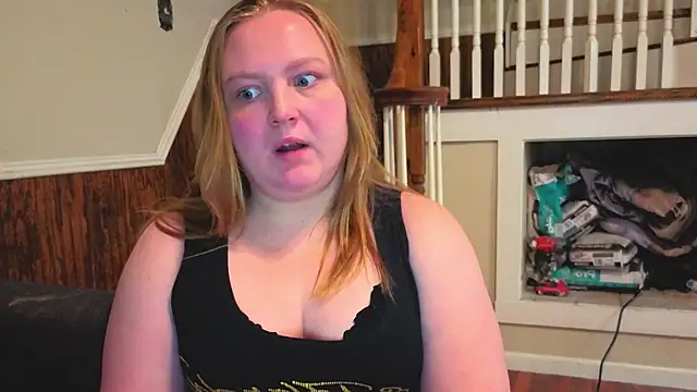 PhatAssBlond Chat XXX in diretta