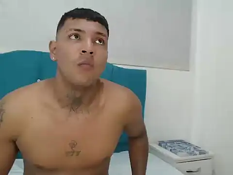 Axell_Kinng's Webcam Show