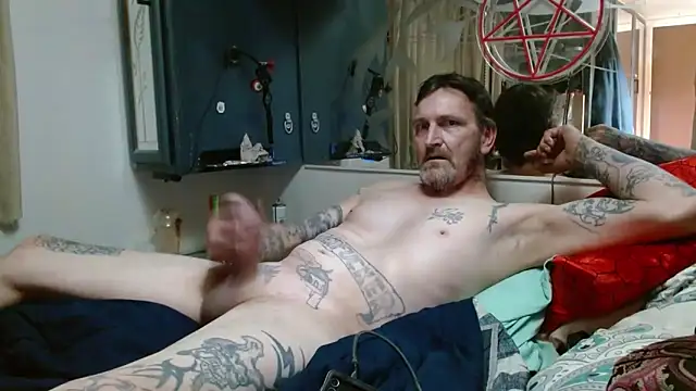 2Hot2gether69: онлайн-секс-чат