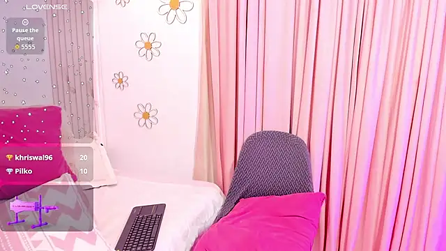 Chatroom XXX en direct de Dulce_andrea__