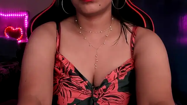 Indian_ticklyのライブXXXチャット