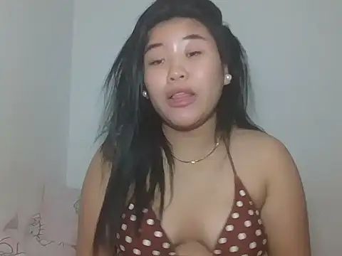 Zyeiii 现场XXX聊天