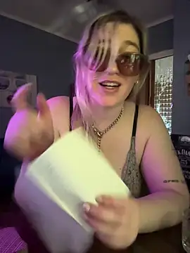 Chat XXX en directo de Granlady7