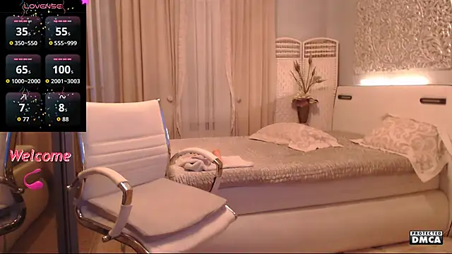 Онлайн чат XXX DeaLux-