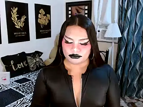 TSbrianaHugeCock Live XXX Chat