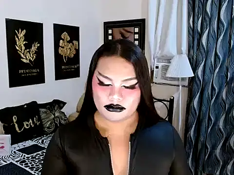 TSbrianaHugeCock Live XXX Chat