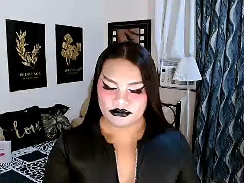 TSbrianaHugeCock: απευθείας συνομιλία ΧΧΧ