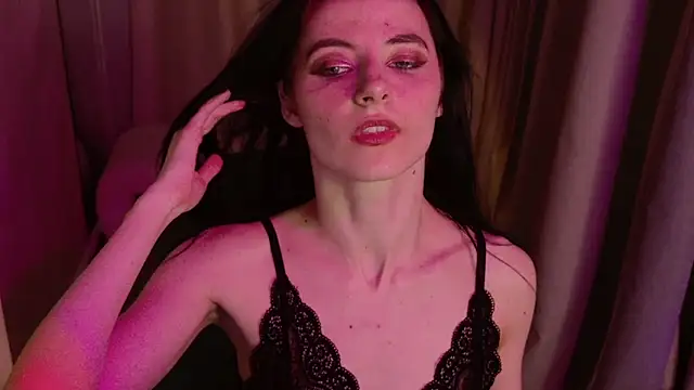 NicoleLuxe Chat XXX in diretta