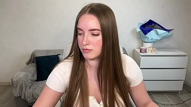 Chat +18 de EvaMaddison ao vivo