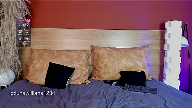 Онлайн чат XXX luna_willians