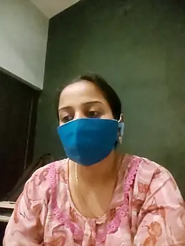 Tamil_shalinin Webbikameraesitys