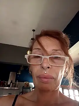 FrozenWaffle webkamerás műsora