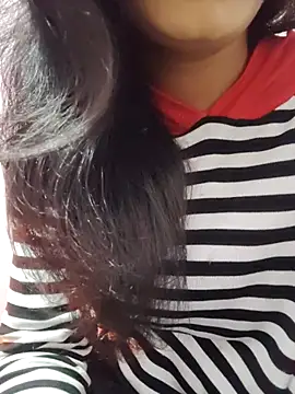 anjali2351 Adlı Modelin Web Kamerası Şovu