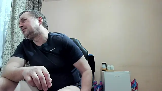 SanFrantsisko élő XXX-chatje