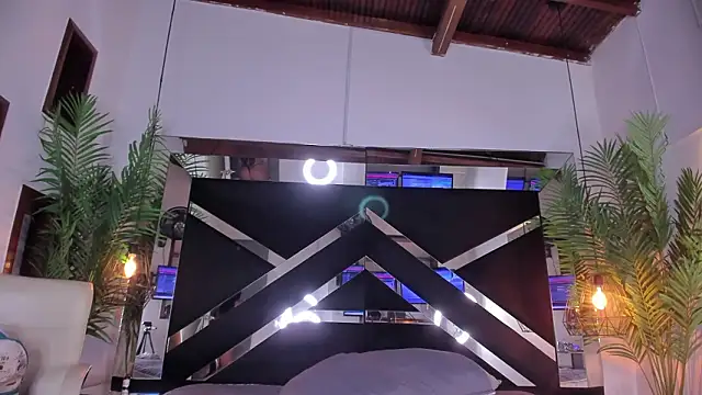 emily-fox Chat XXX live