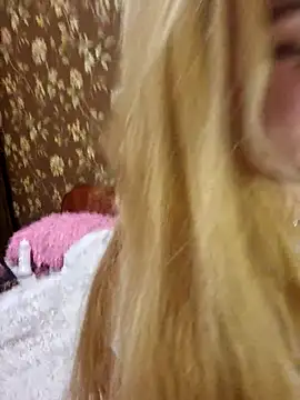 LianaJu Adlı Modelin Canlı XXX Sohbeti