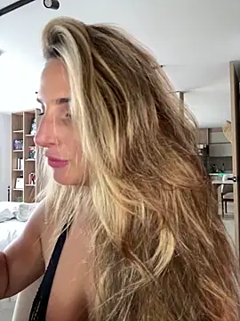 Thescorpionfr_ Chat XXX in diretta