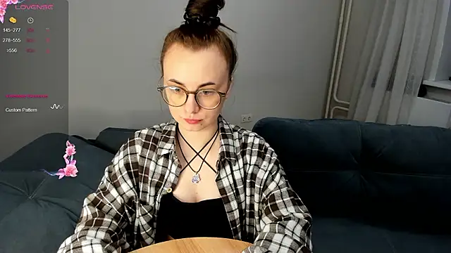 MewStellaのライブXXXチャット