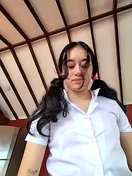 Chatroom XXX en direct de l0lita_emi