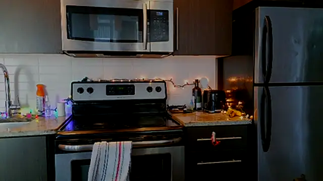 Živý XXX chat elliepixie