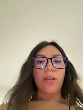 Mila_Morgan: онлайн-секс-чат