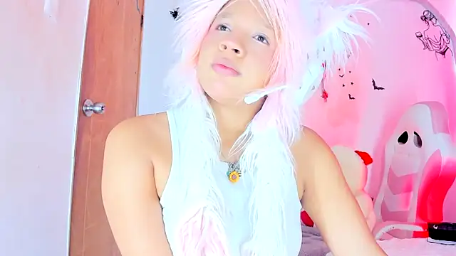 Emily_Coper18 – Live XXX-chat