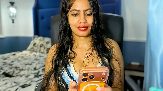 Онлайн чат XXX FannyXhot