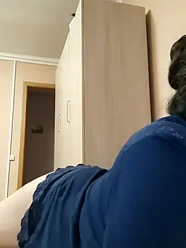 Zulfiya_Bruce's Webcam Show