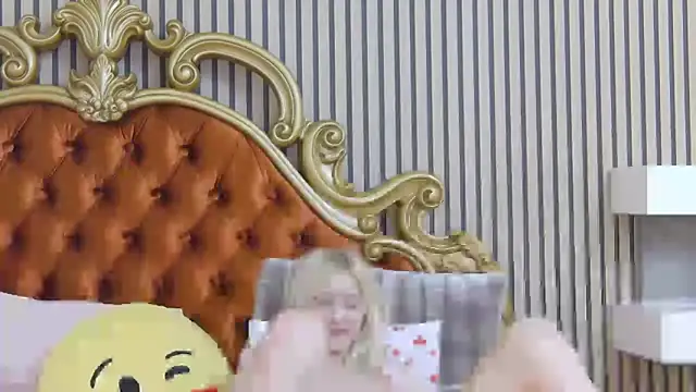 Онлайн чат XXX SiennaShapiro