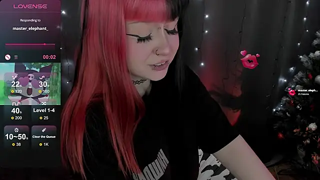 t0riayun0 élő XXX-chatje