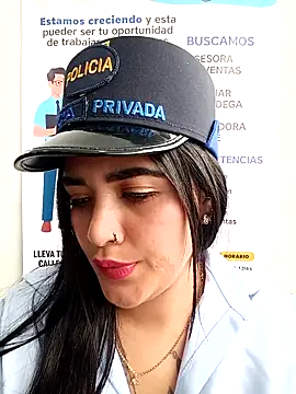 Chat +18 de MAYE__13 ao vivo